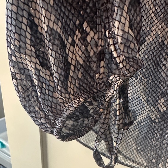 White House Black Market Gray and Blue Snake Print Blouse - Picture 5 of 5